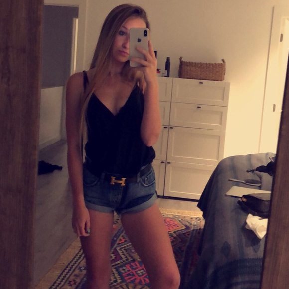 One Teaspoon Bandits Denim Shorts - Picture 3 of 8